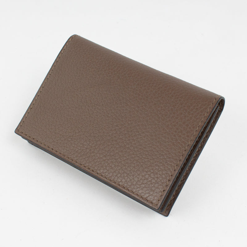 P1044 BUSINESS CARD CASE Col.Taupe