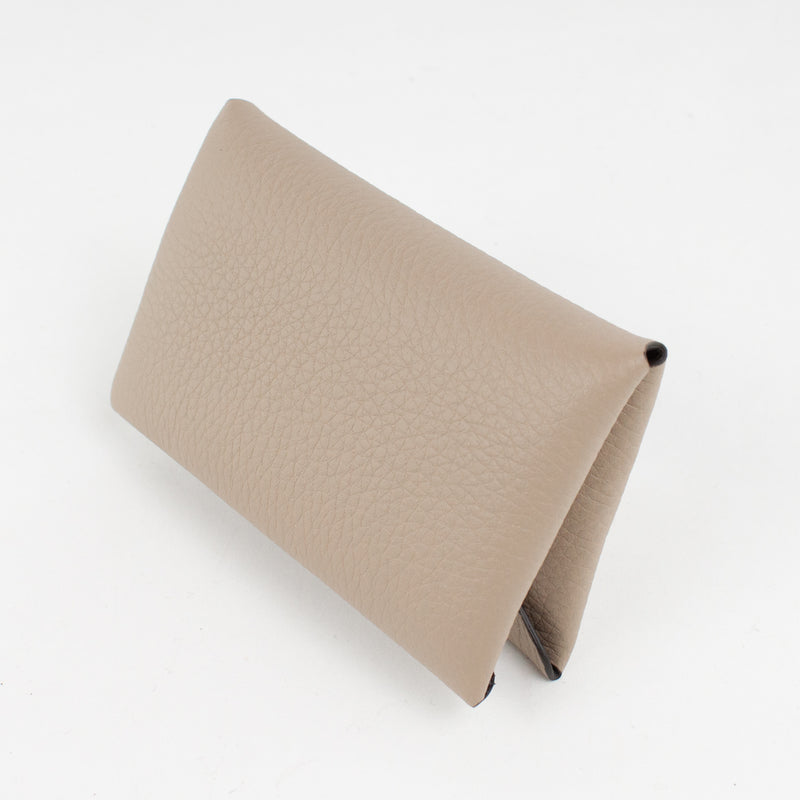 P1043 BUSINESS CARD CASE Col.Taupe