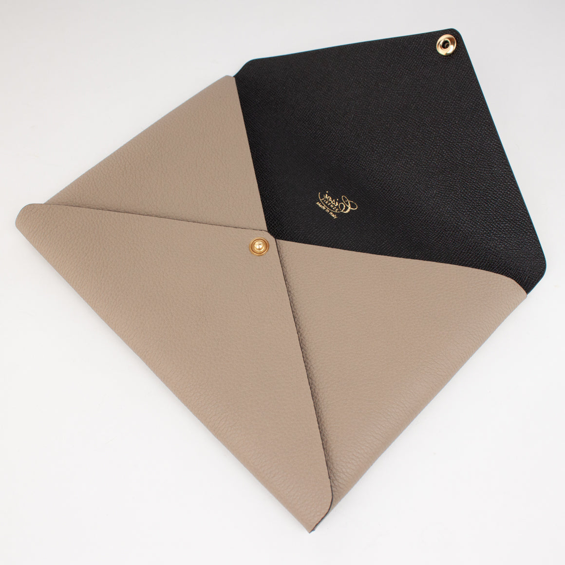 P1049 LD POUCH - L Col.Taupe